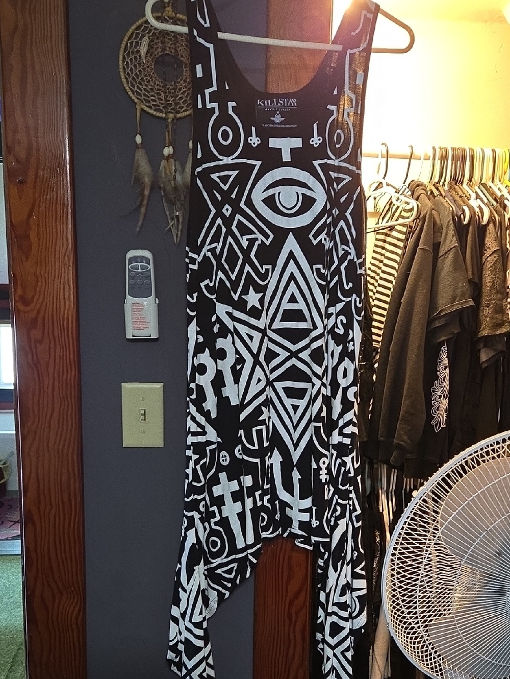 SYMBOLIC VEST DRESS / KILLSTAR